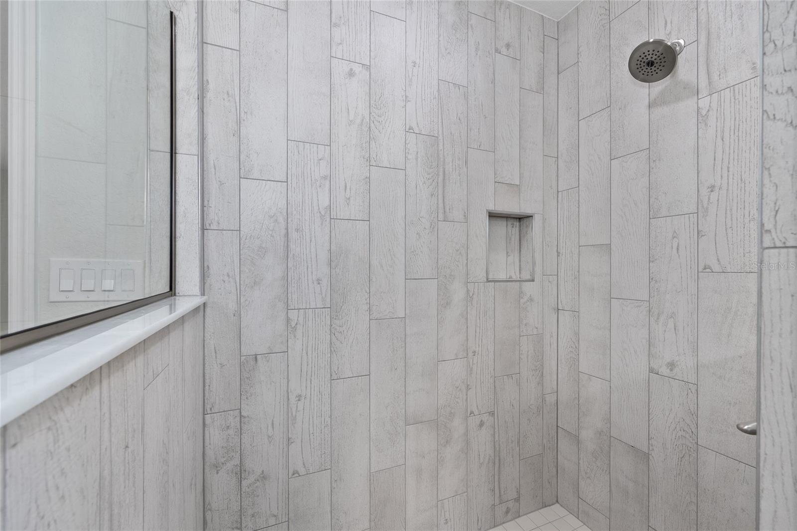 SILVER SPGS SHORES UN 19 - Residential