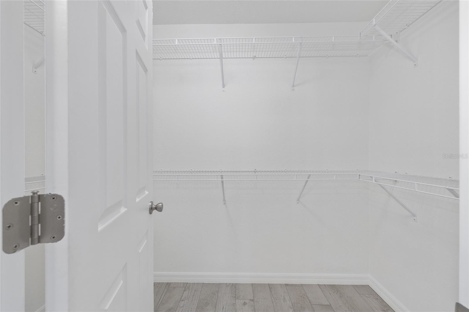 SILVER SPGS SHORES UN 19 - Residential