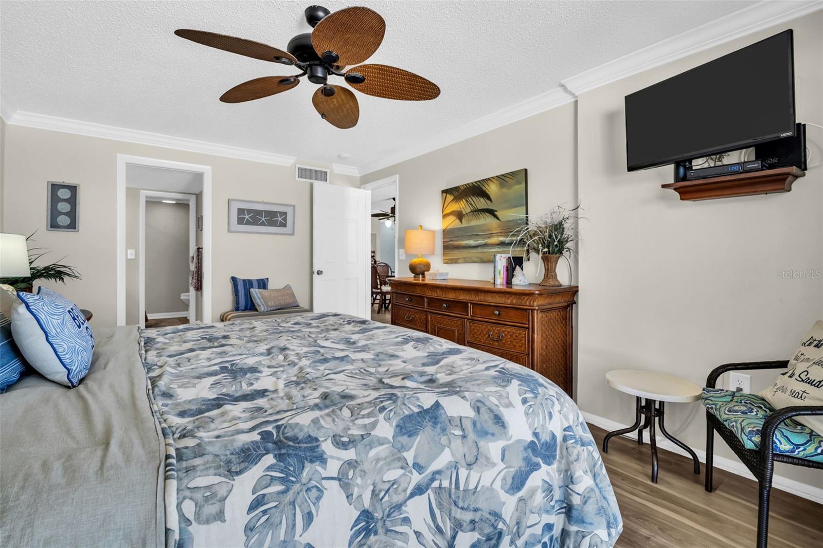 MONTMARTRE CONDO - Residential
