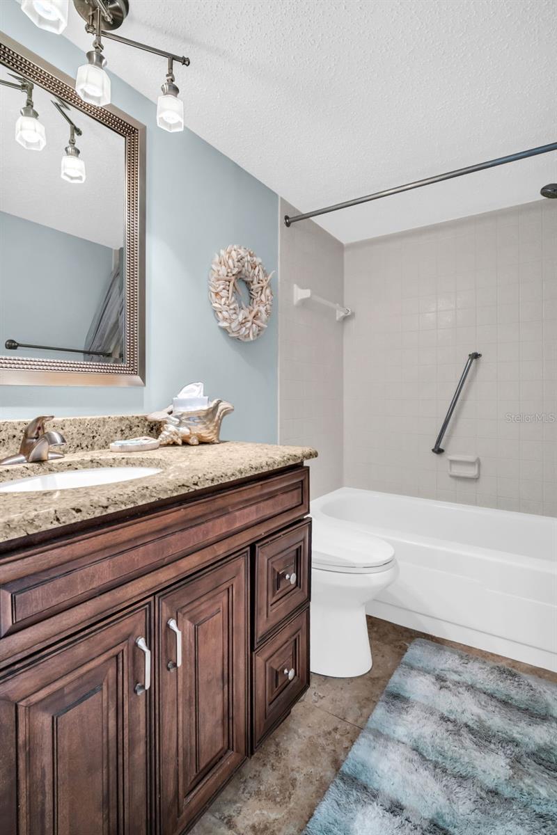 MONTMARTRE CONDO - Residential