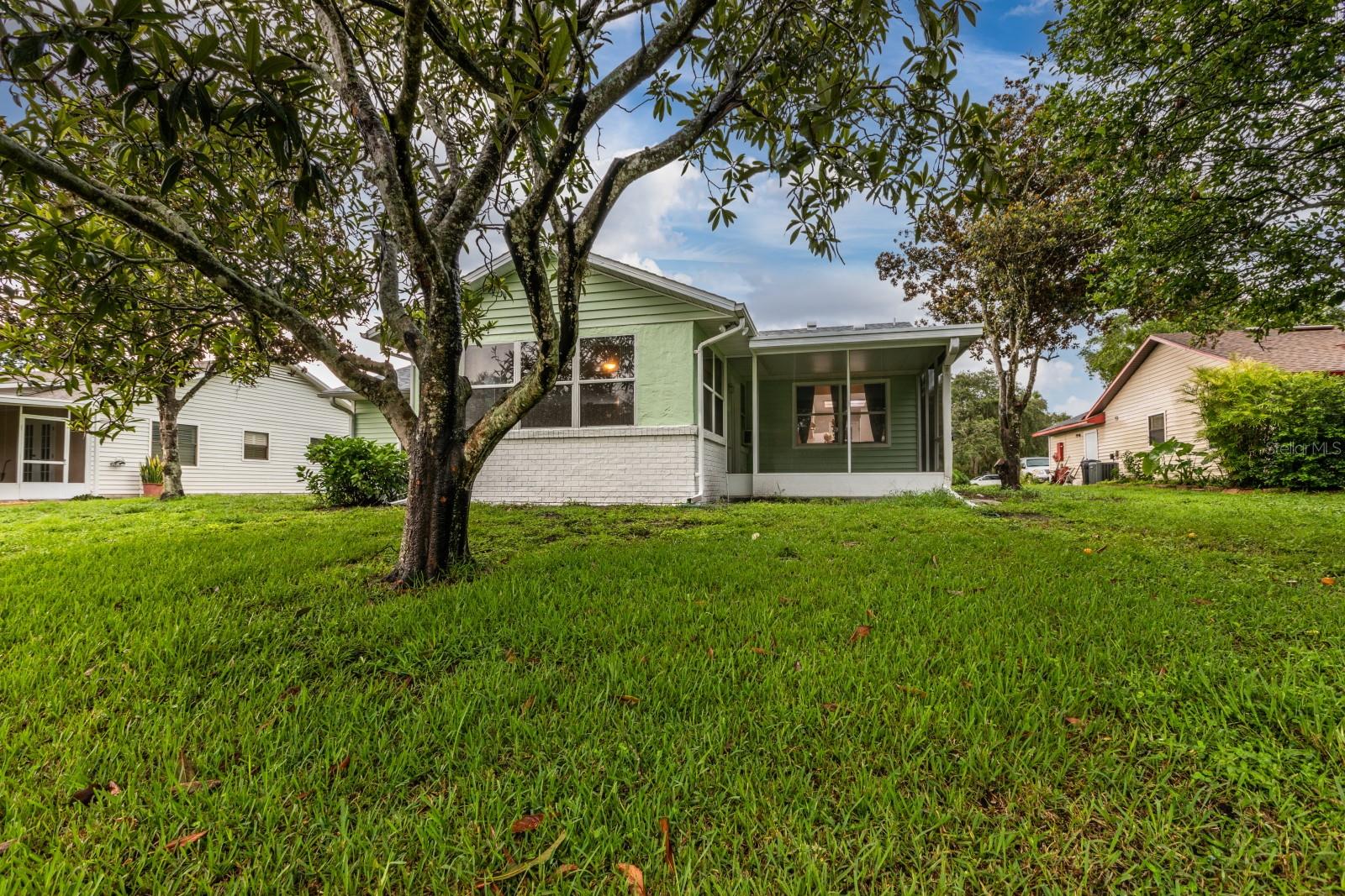 SCOTTISH HIGHLANDS CONDO PH B - Residential