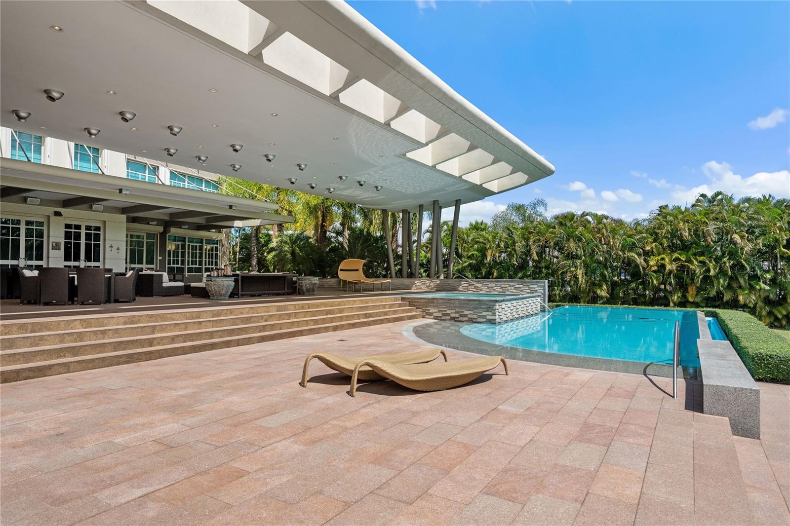 SAN PATRICIO URBANIZATION - Residential