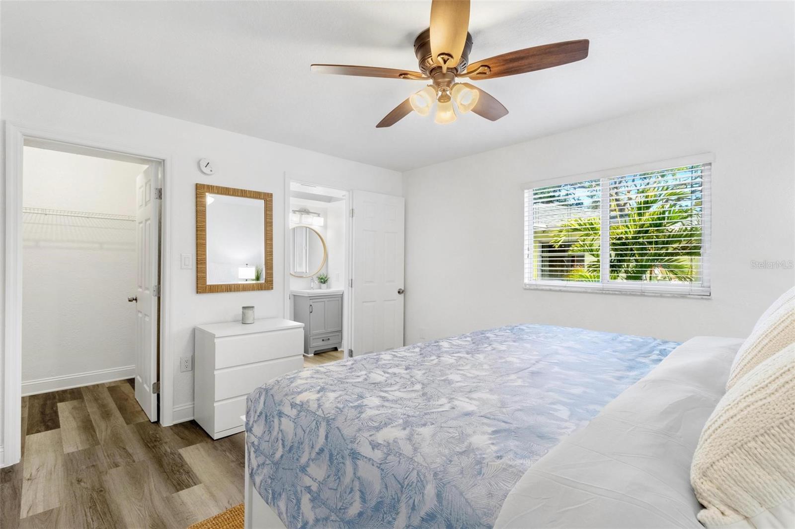 INDIAN OAKS CONDO - Residential Lease