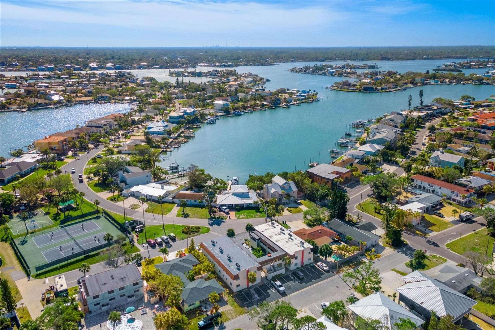 INDIAN OAKS CONDO - Residential Lease