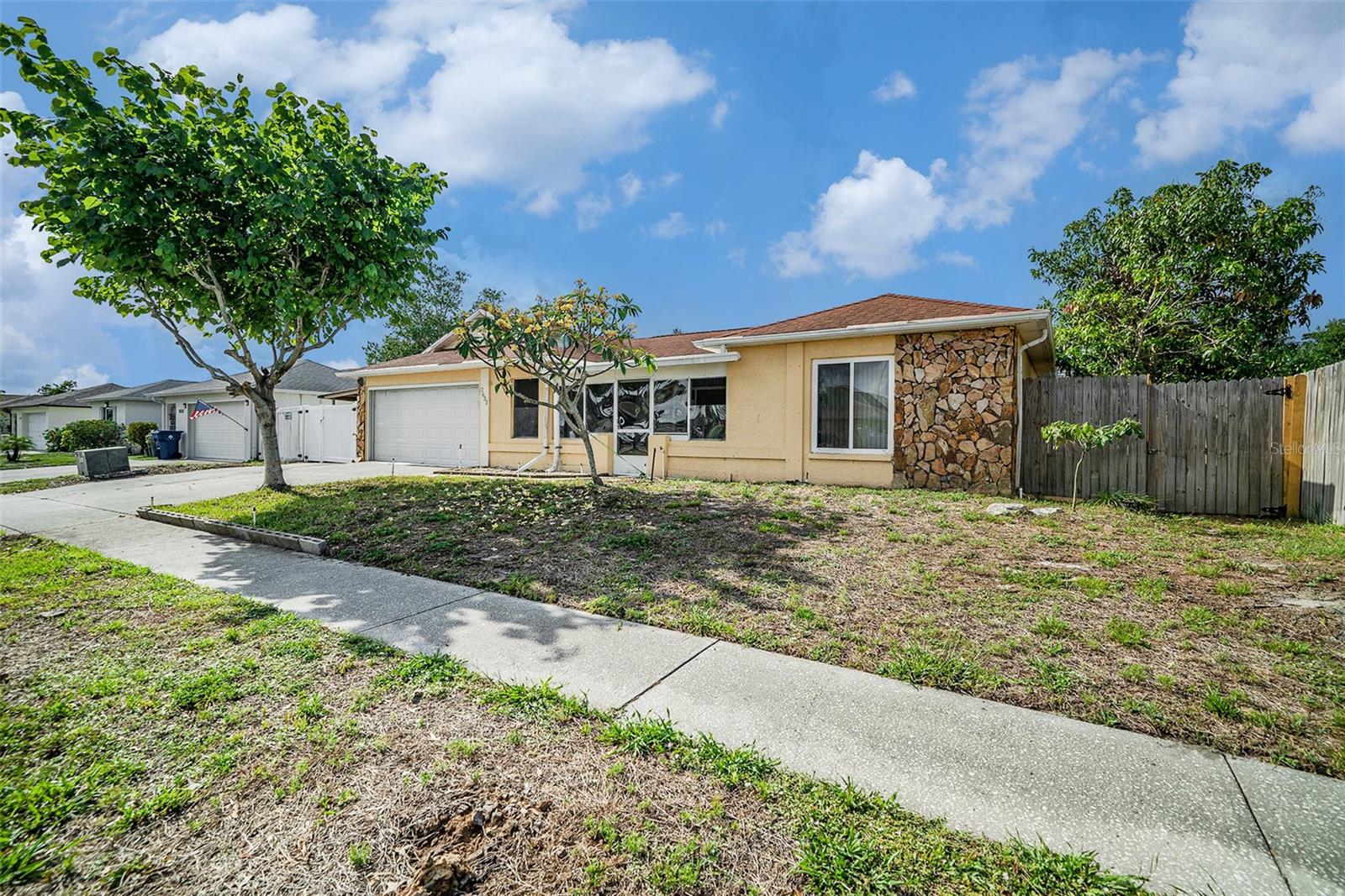 2632 TUNG DRIVE