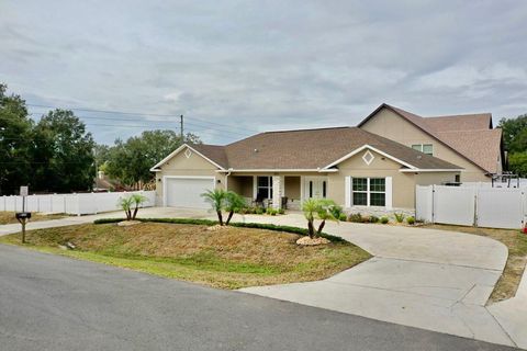 A home in OCOEE