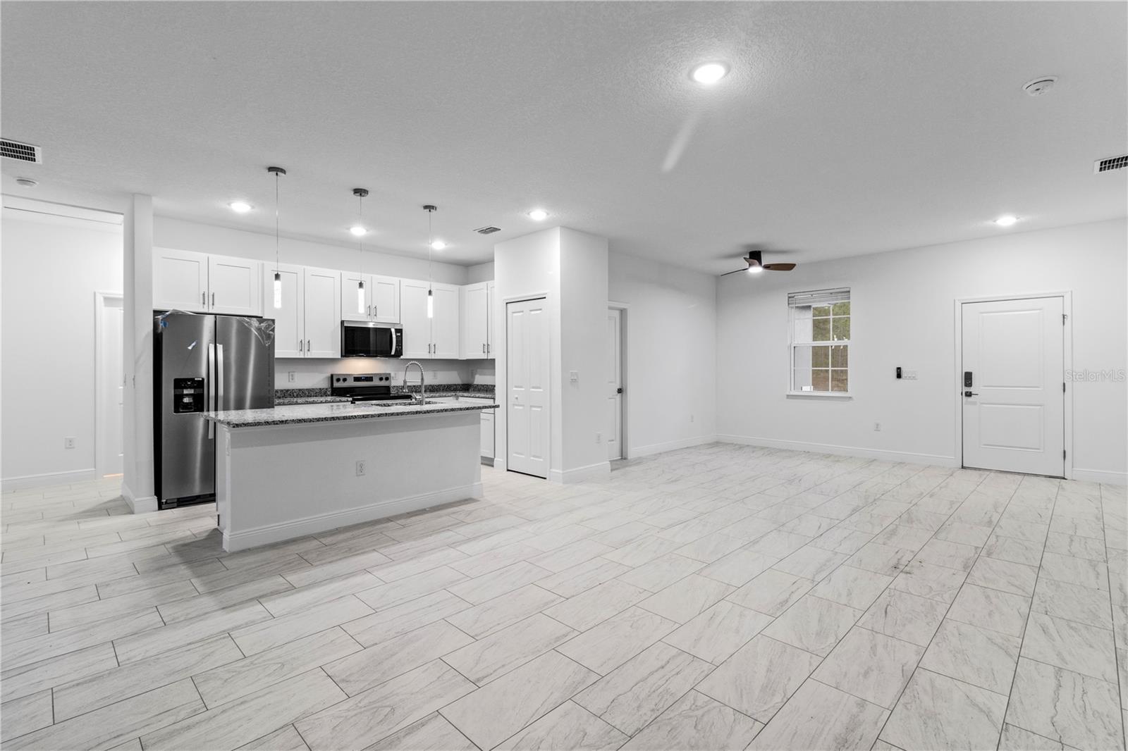 CITRUS SPGS UNIT 27 - Residential