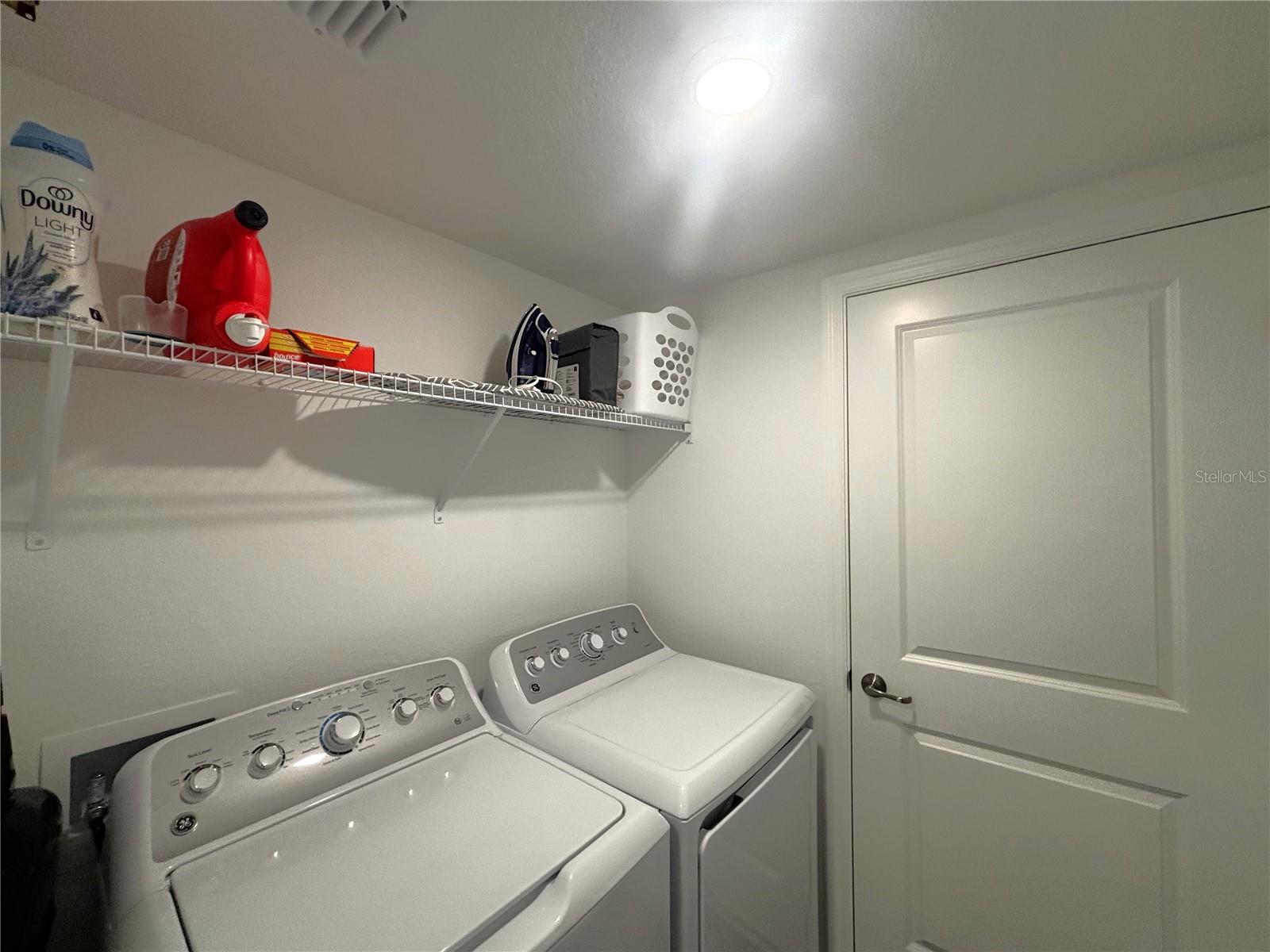 WELLEN PARK GOLF & COUNTRY CLUB - Residential Lease