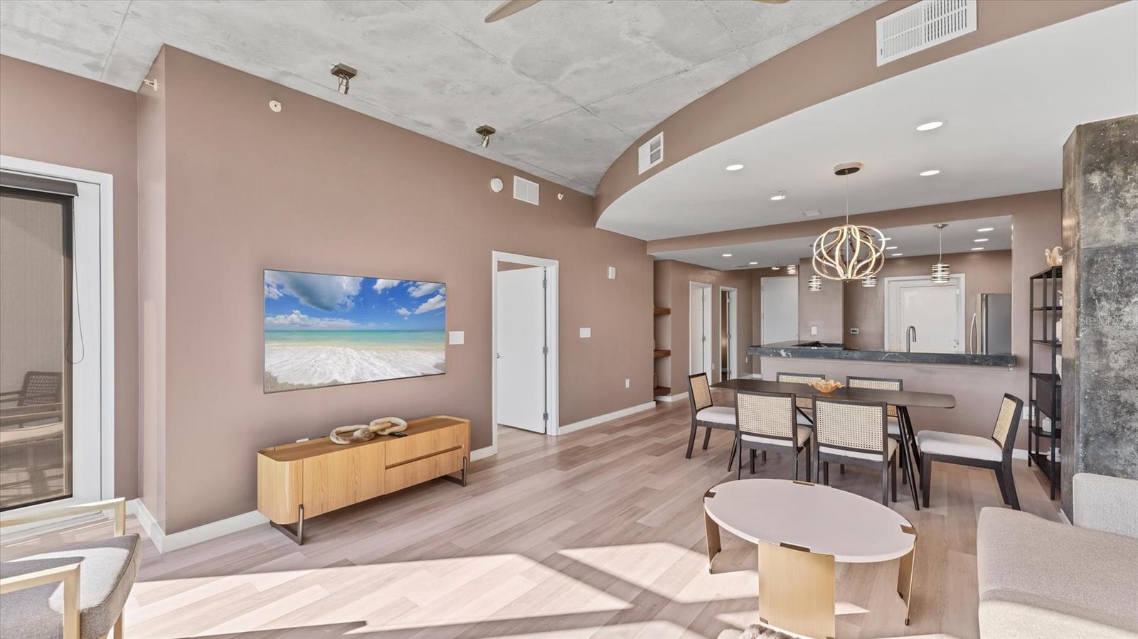 JACKSON - Residential