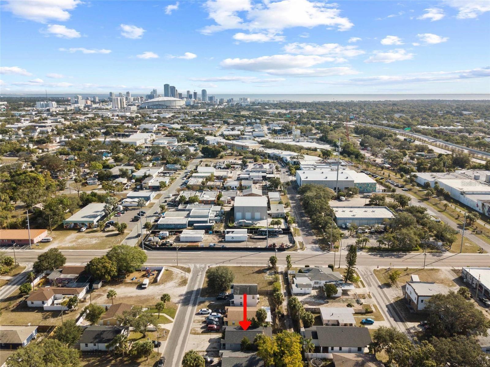 EAST ROSELAWN - Residential Income