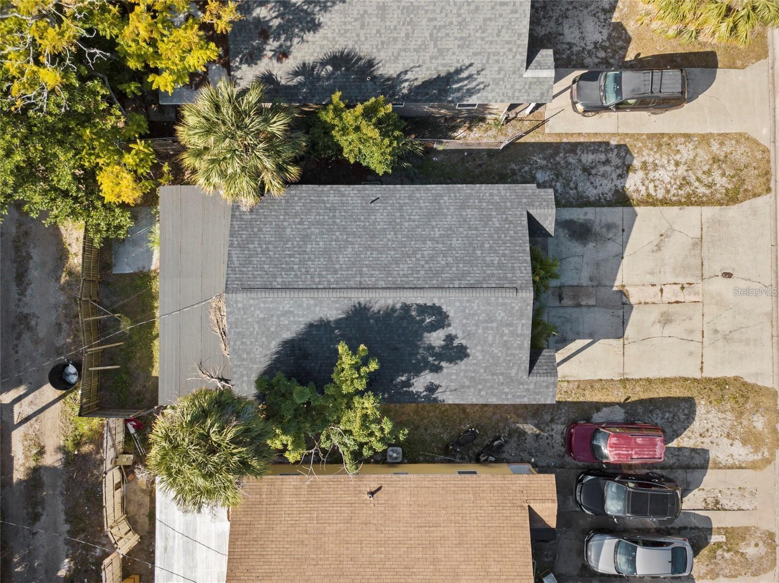 EAST ROSELAWN - Residential Income