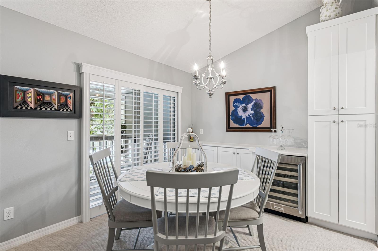 COACH HOMES AT ERROL CONDO PH1-10 - Residential