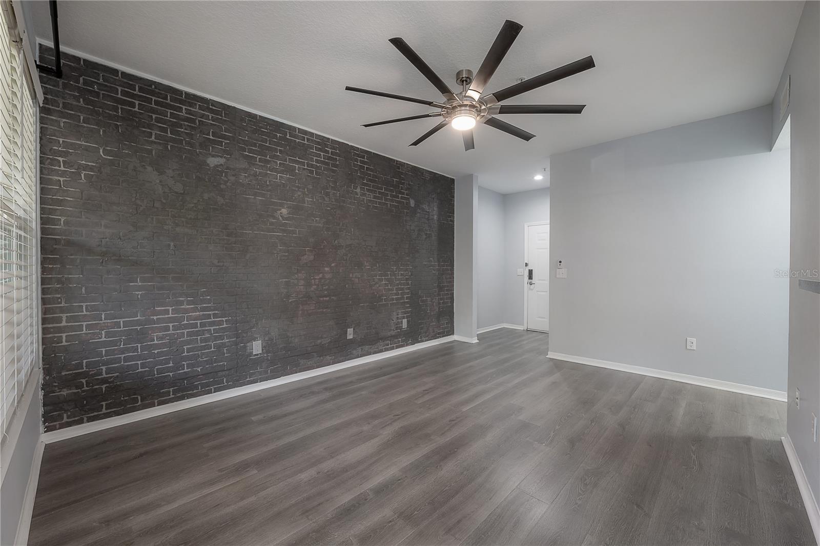 1810 E PALM AVENUE 4104