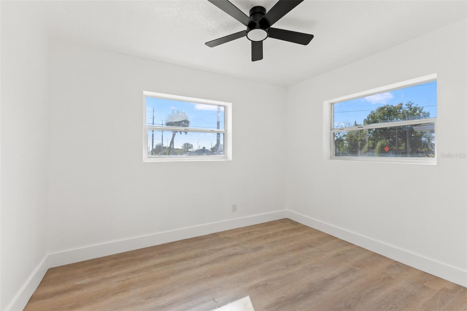 CAUSEWAY BLVD SUB 2 - Residential Lease