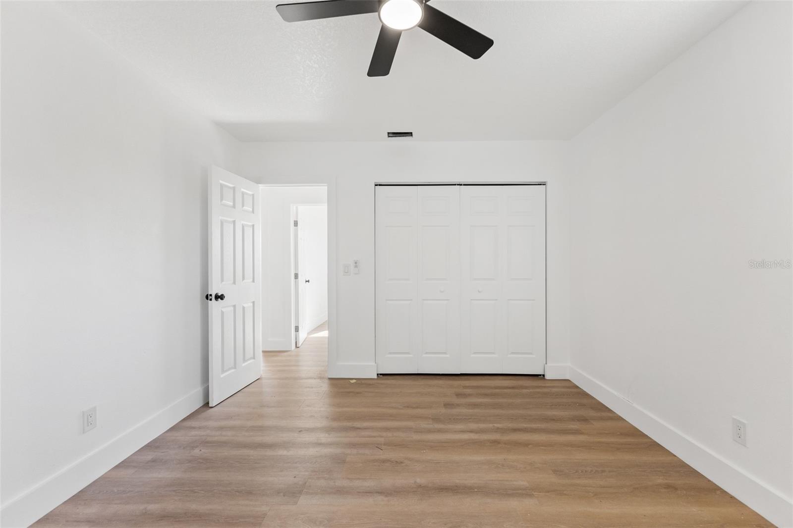 CAUSEWAY BLVD SUB 2 - Residential Lease