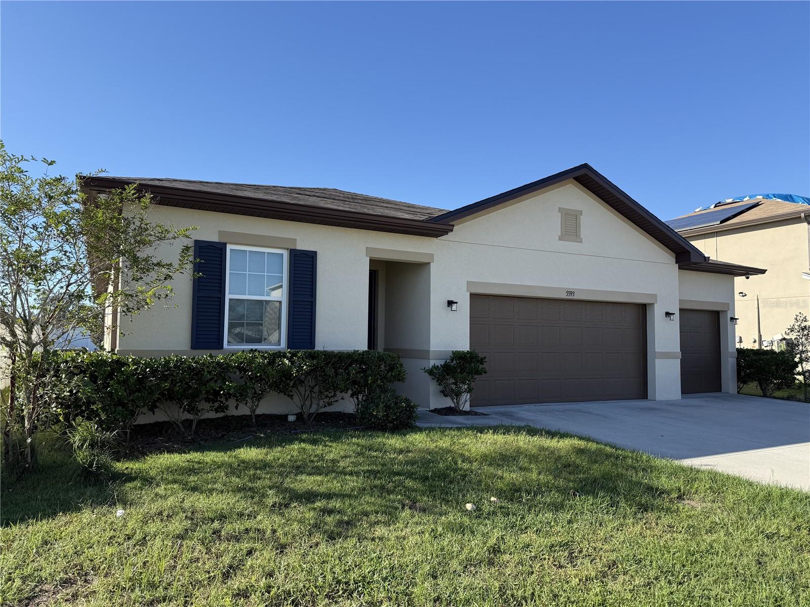 ESTATES OF WESTERLY - Residential Lease