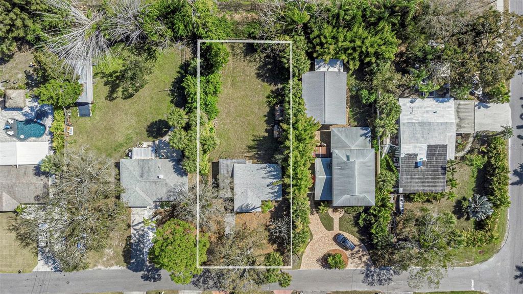 Photo of 1820 Sutherland Drive W, Palm Harbor, FL 34683 (MLS # TB8479125)