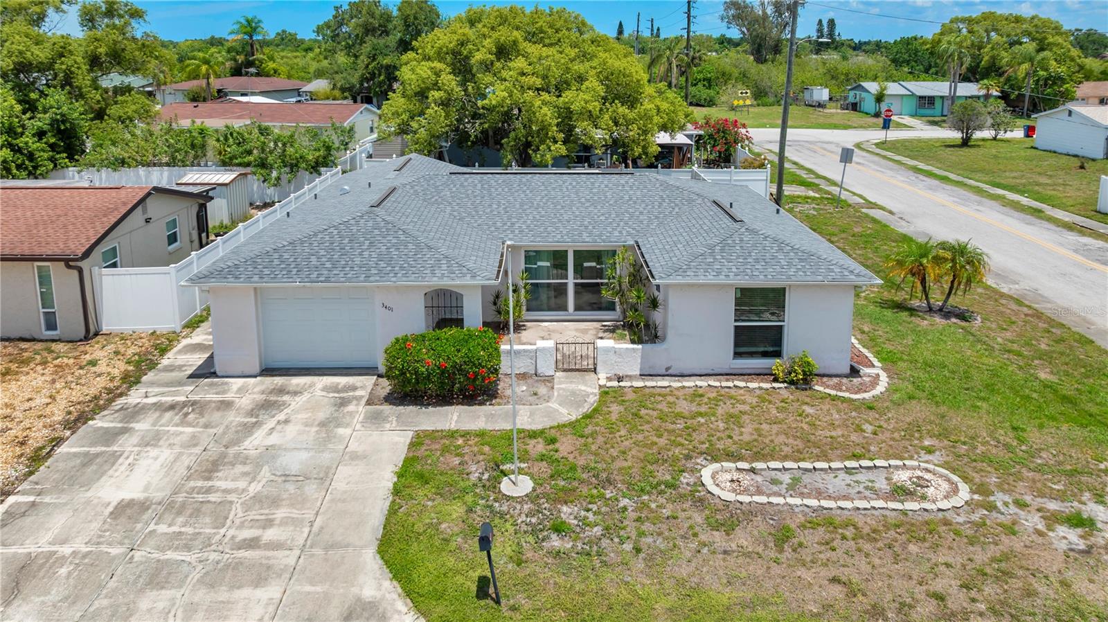 HOLIDAY LAKE ESTATES - Residential