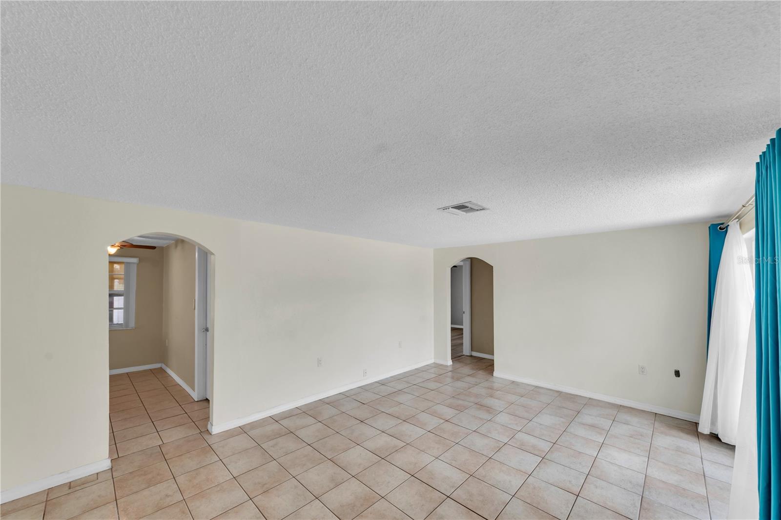 HOLIDAY LAKE ESTATES - Residential