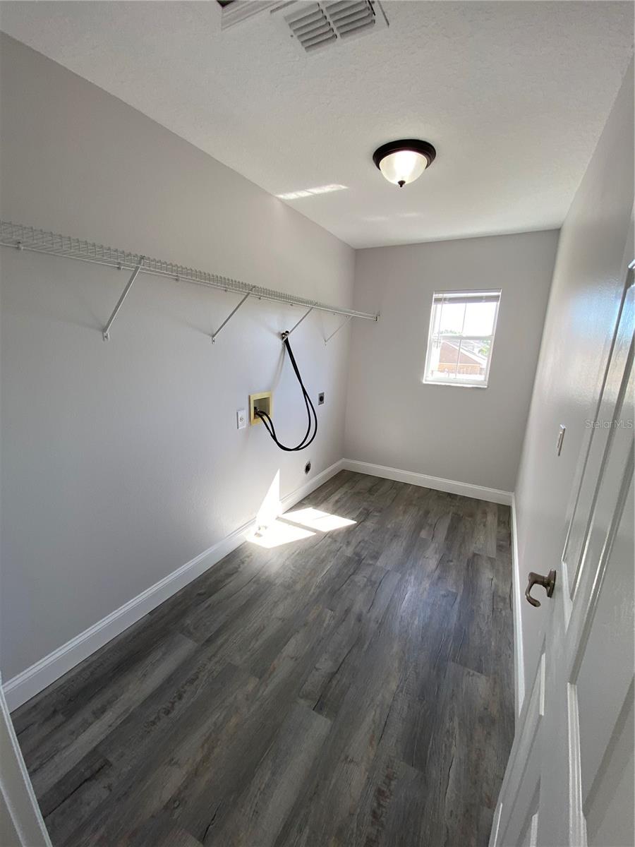 BELLA TOSCANA - Residential