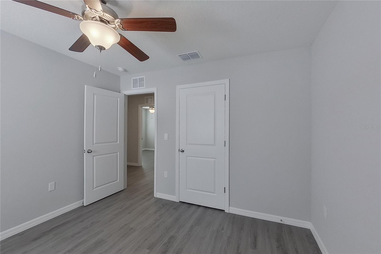 OCALA CROSSINGS - Residential Lease