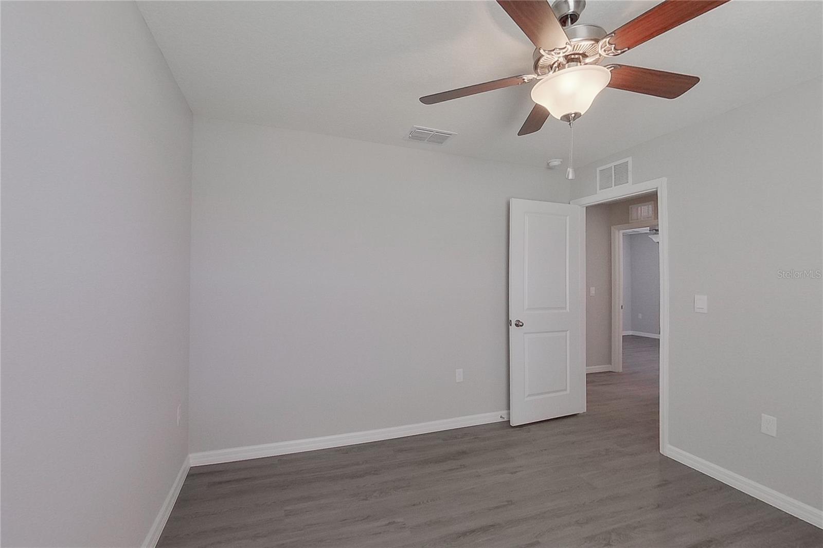OCALA CROSSINGS - Residential Lease