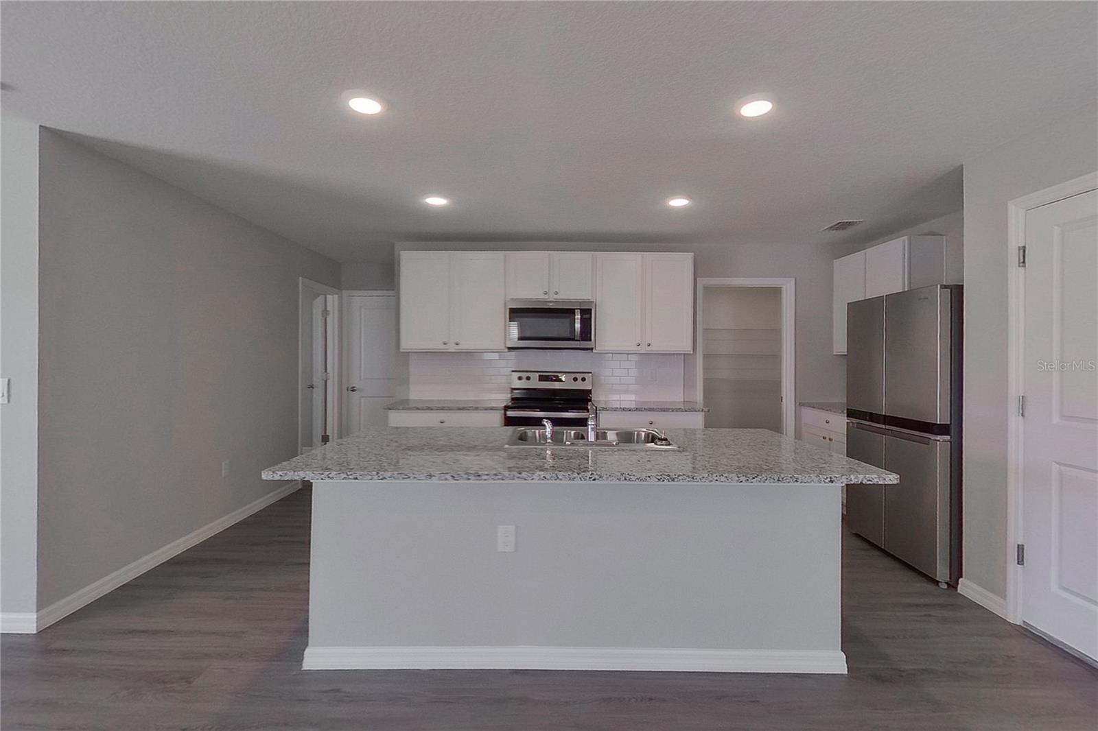 OCALA CROSSINGS - Residential Lease