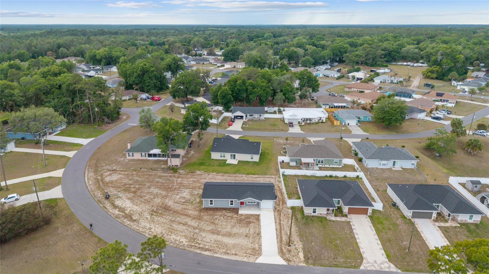 TRAILS EAST - Residential