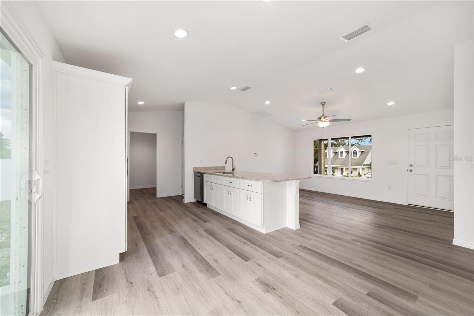 TRAILS EAST - Residential