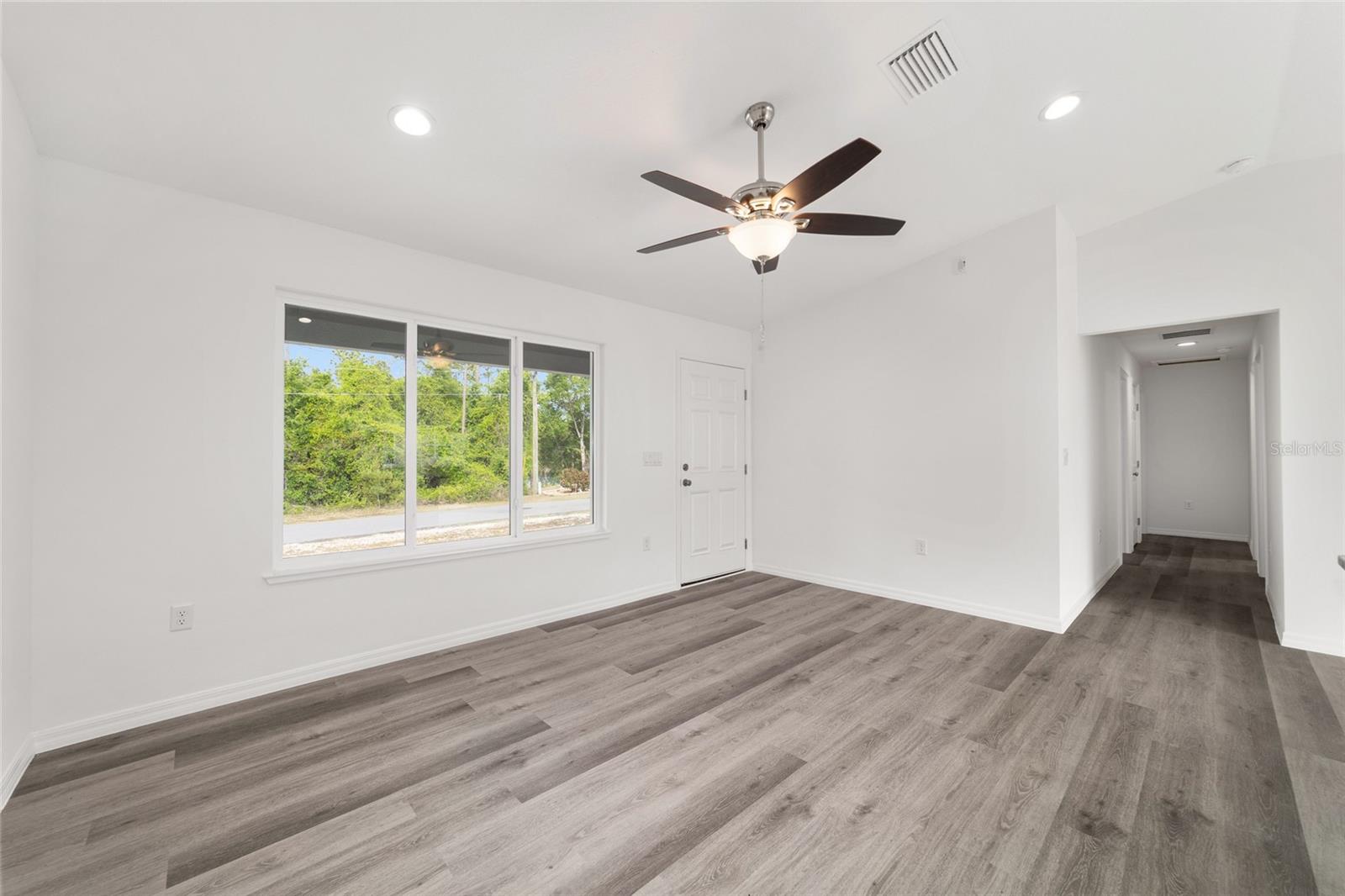 TRAILS EAST - Residential