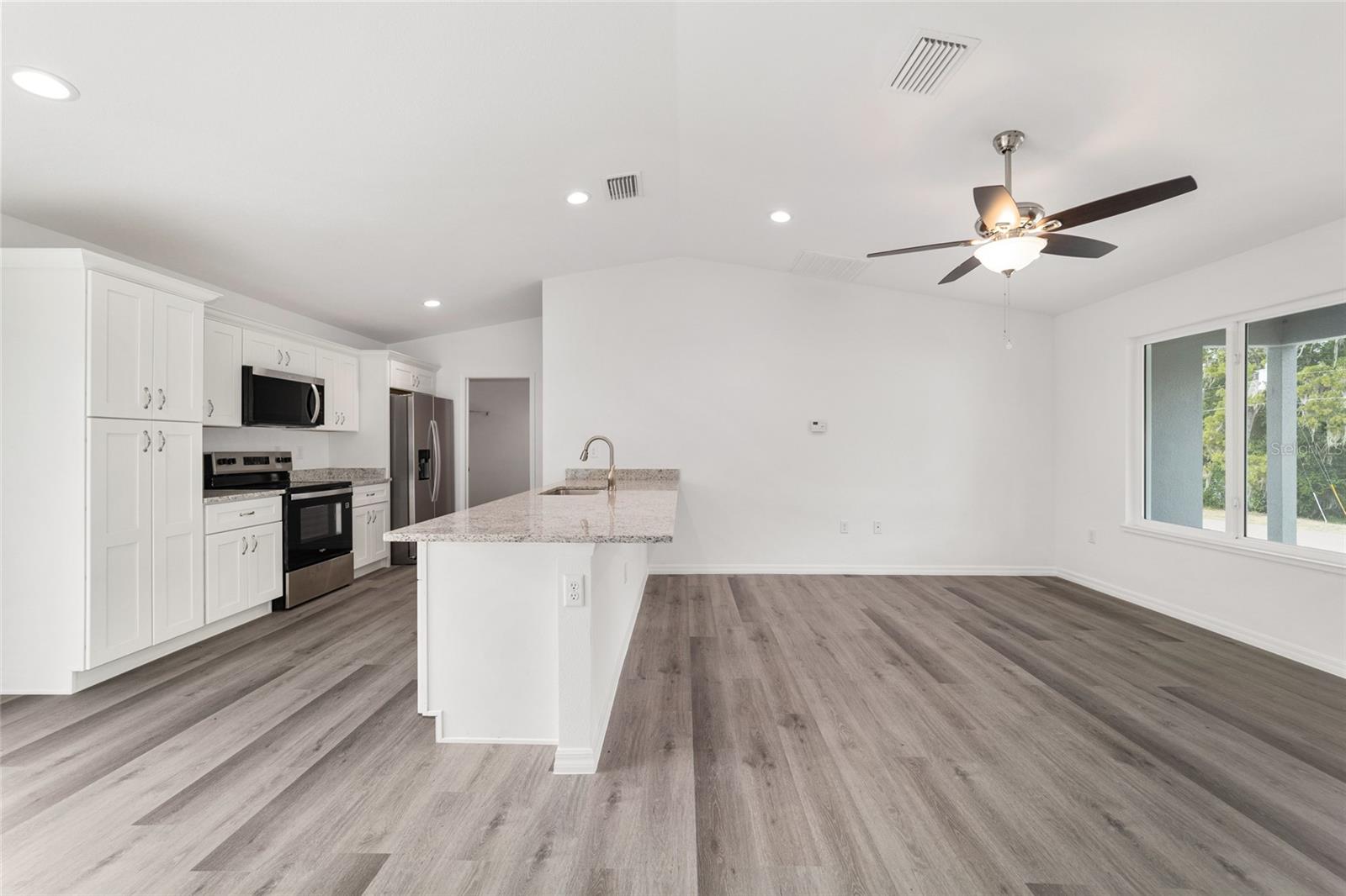 TRAILS EAST - Residential