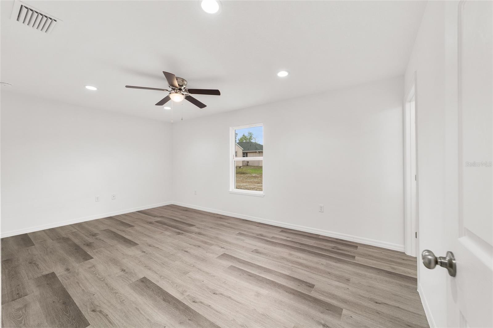 TRAILS EAST - Residential