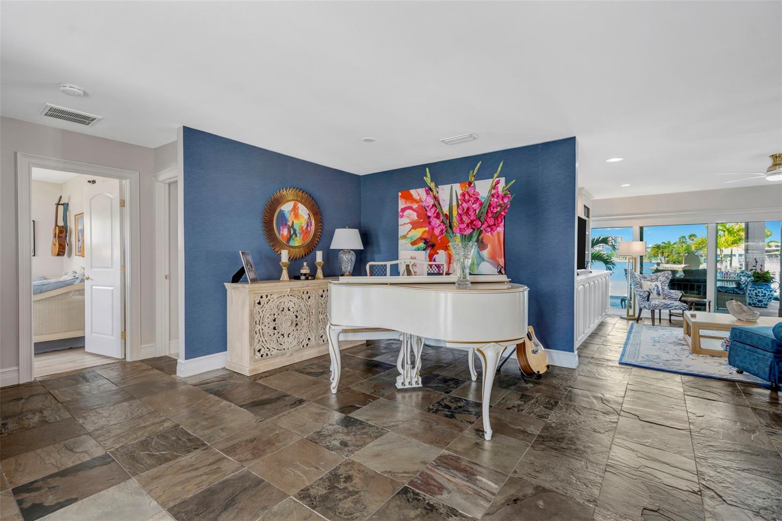 DANA SHORES UN 3 SEC - Residential