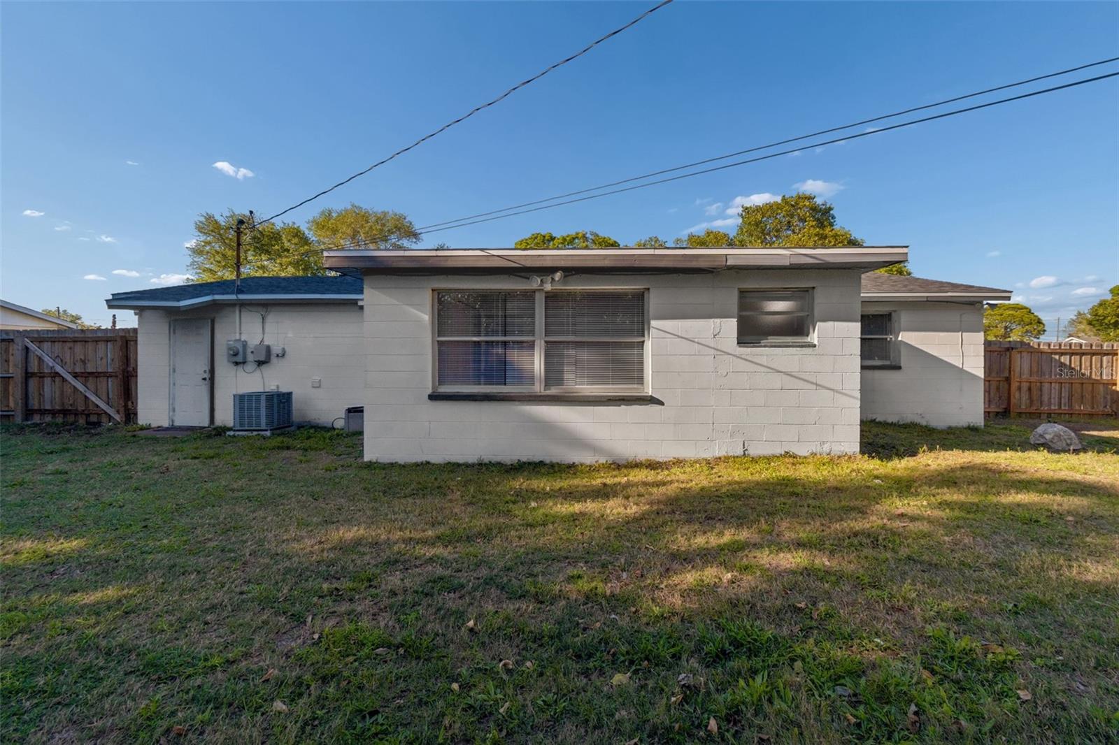 BAYOU MANOR 1ST ADD - Residential