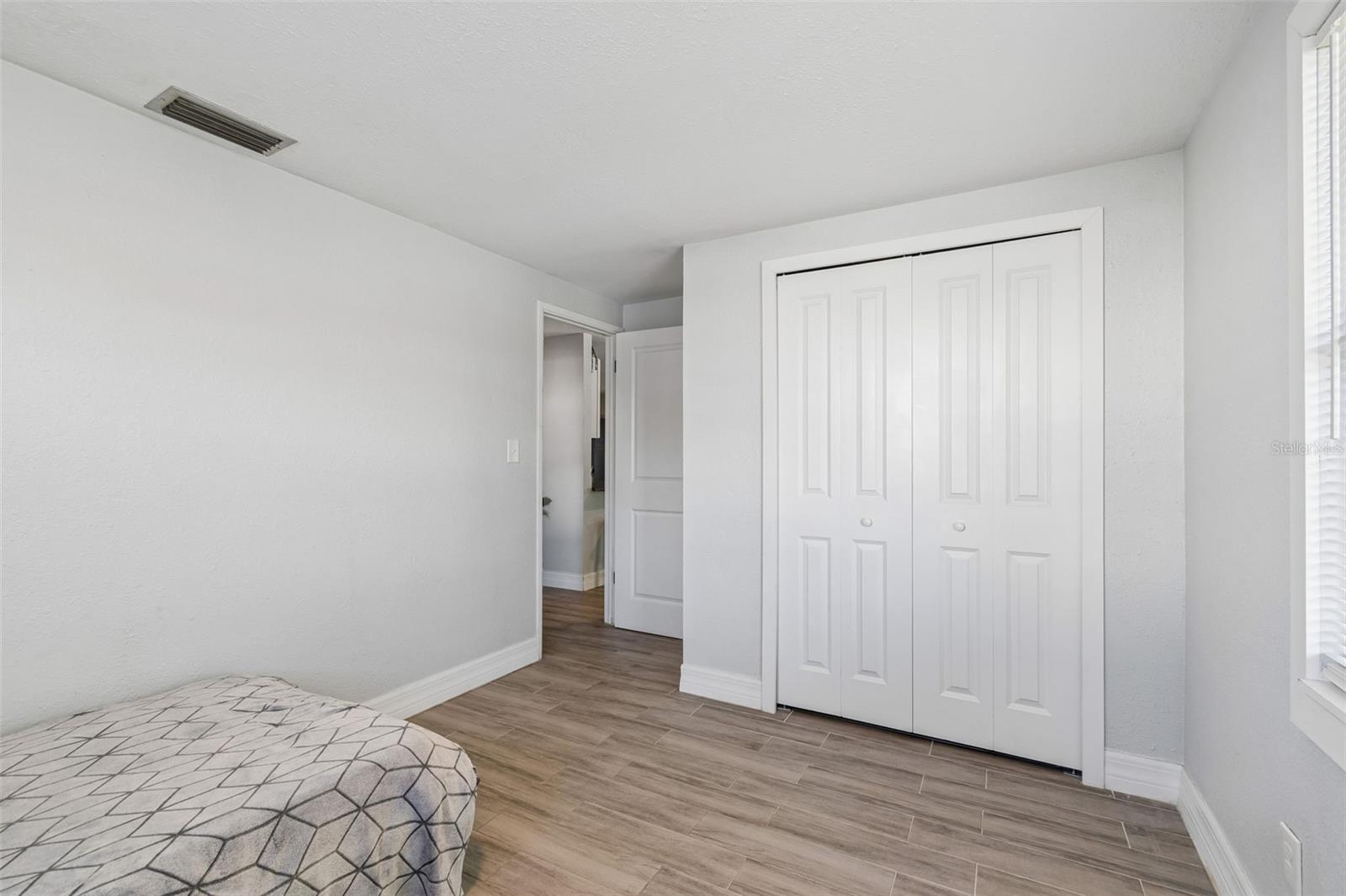 BAYOU MANOR 1ST ADD - Residential