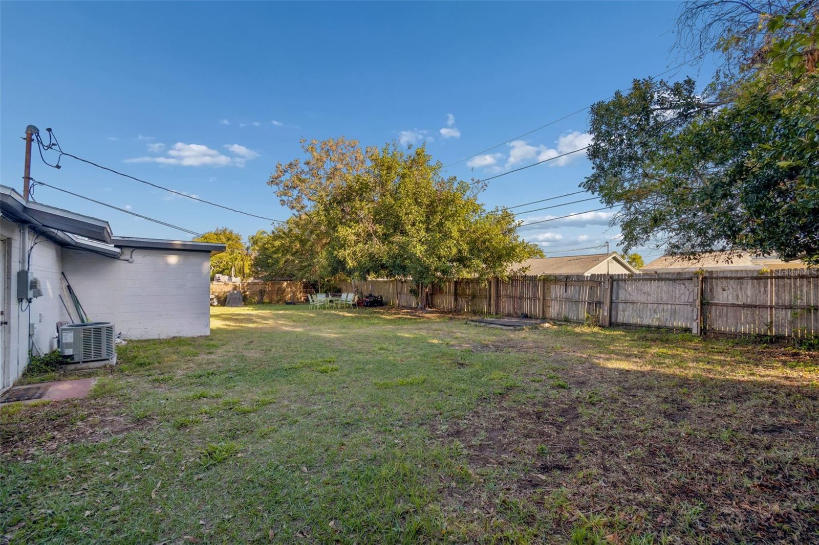 BAYOU MANOR 1ST ADD - Residential