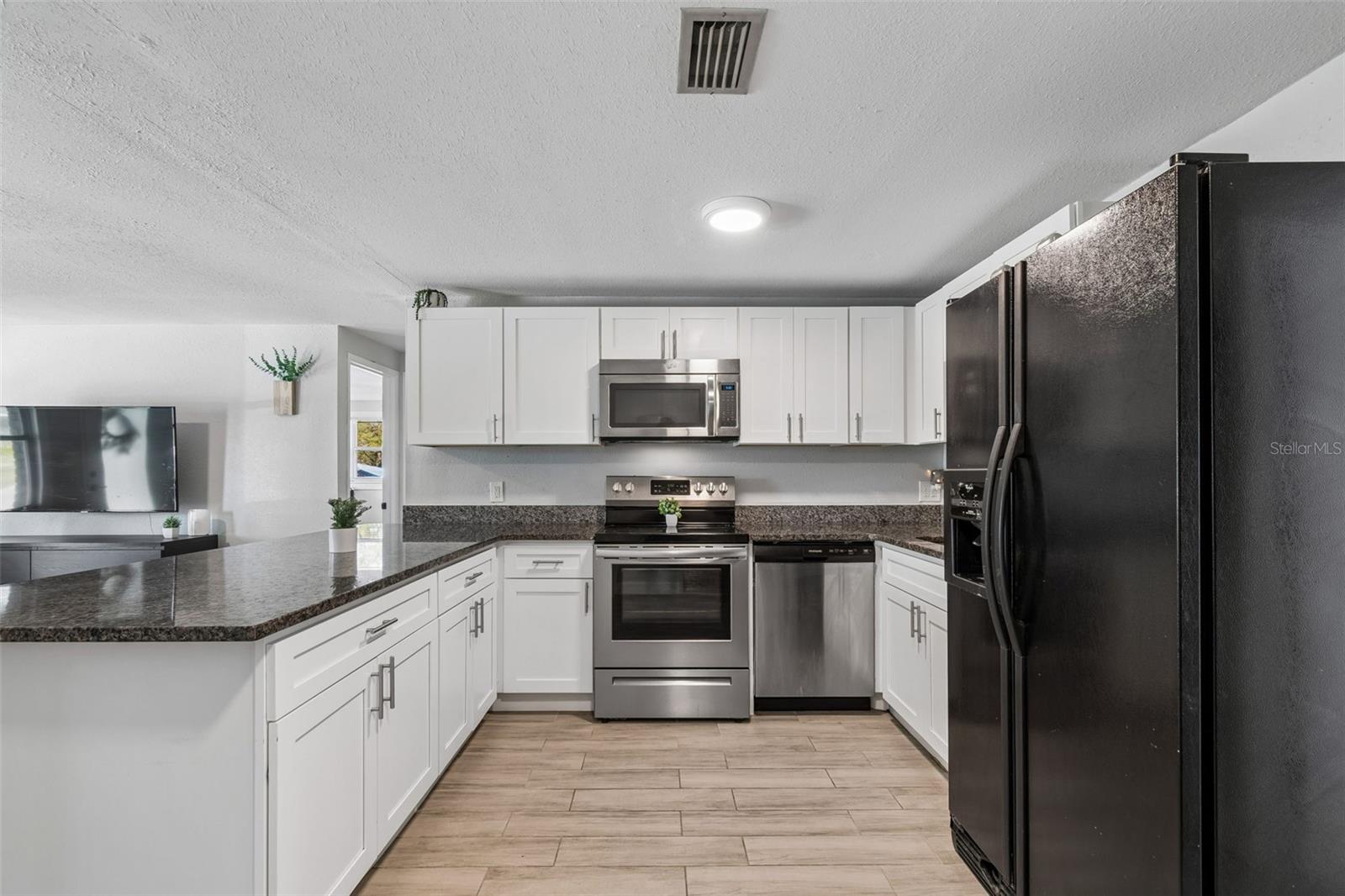 BAYOU MANOR 1ST ADD - Residential