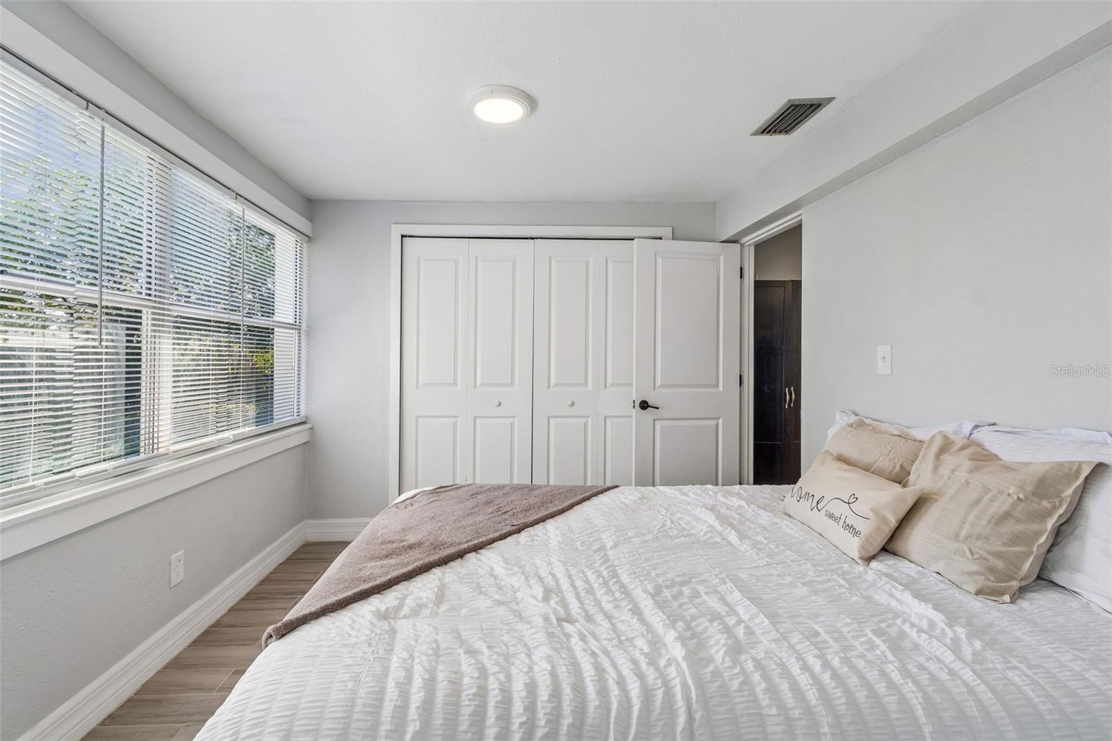 BAYOU MANOR 1ST ADD - Residential