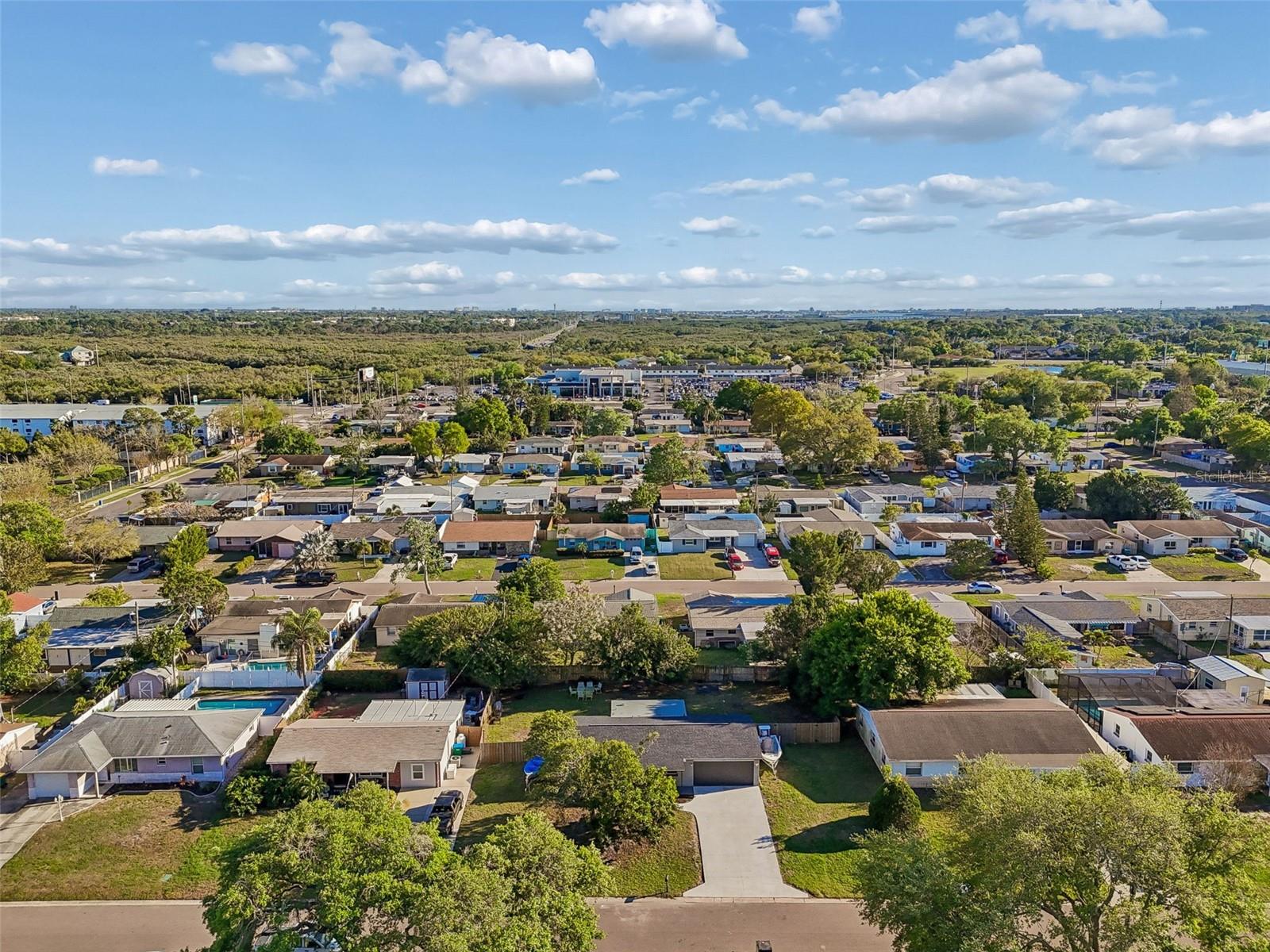 BAYOU MANOR 1ST ADD - Residential