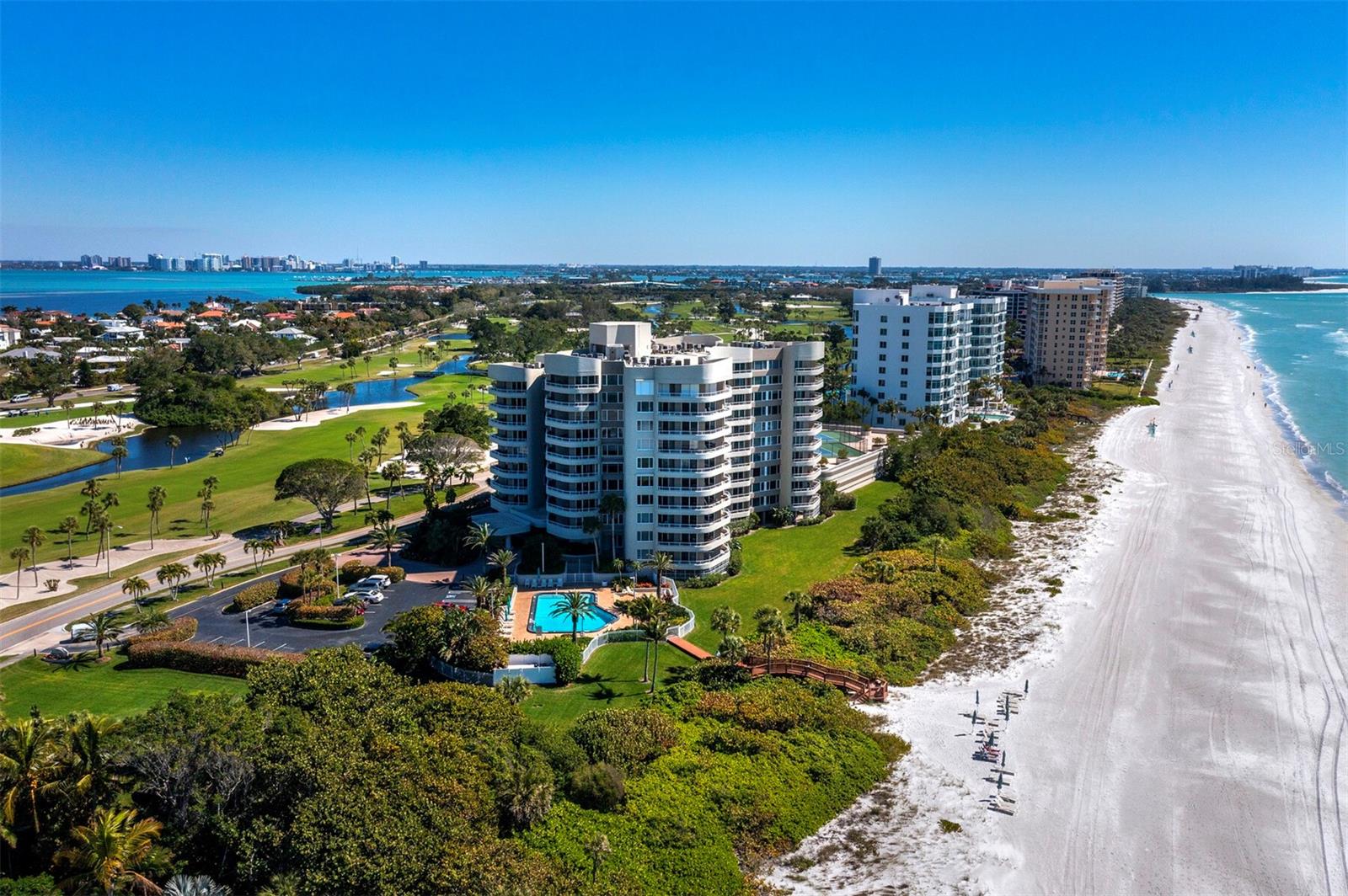 BEACHES OF LONGBOAT KEY PH-1 - Residential