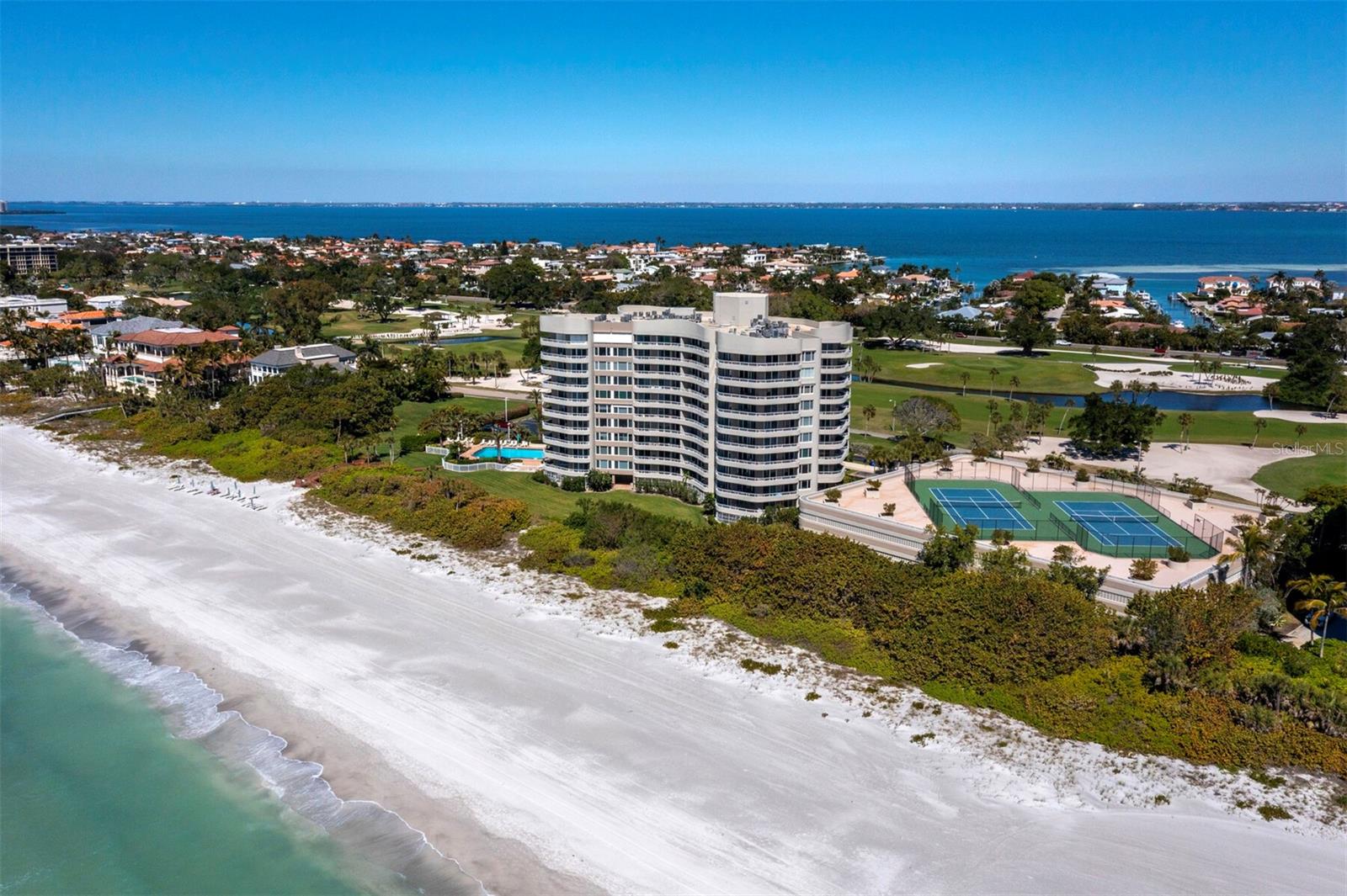 BEACHES OF LONGBOAT KEY PH-1 - Residential