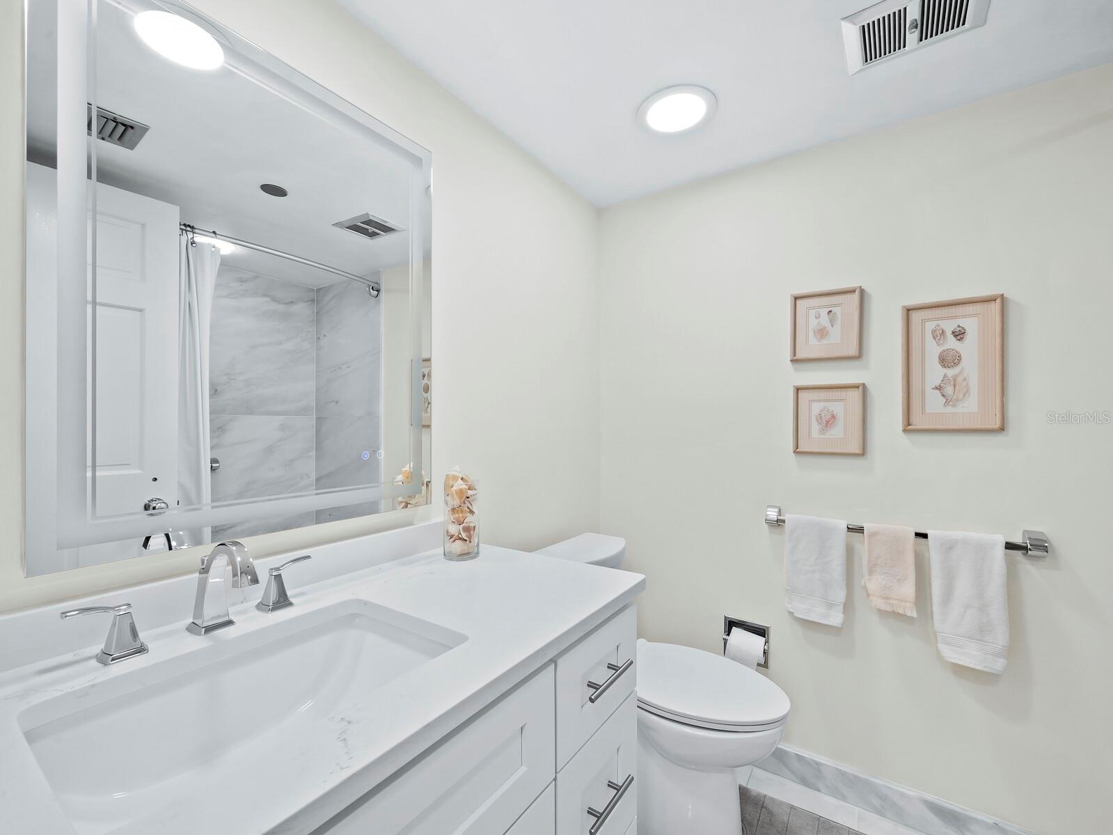 BEACHES OF LONGBOAT KEY PH-1 - Residential