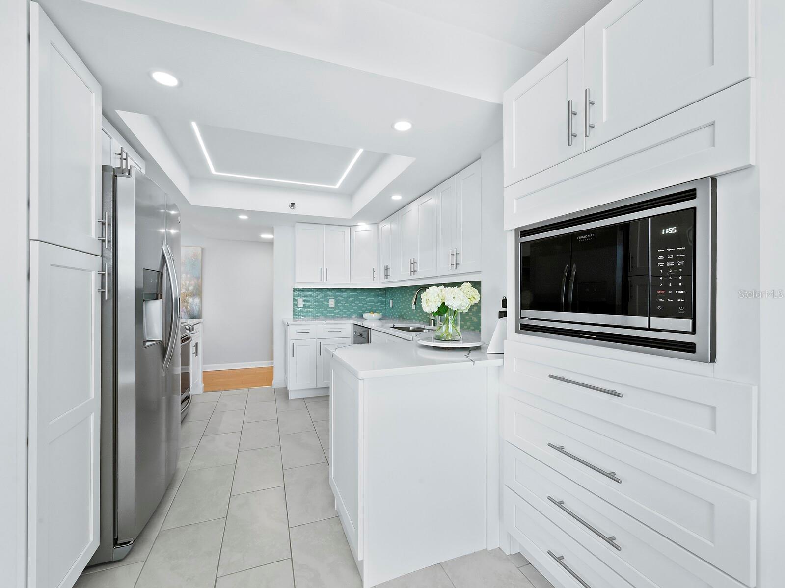 BEACHES OF LONGBOAT KEY PH-1 - Residential