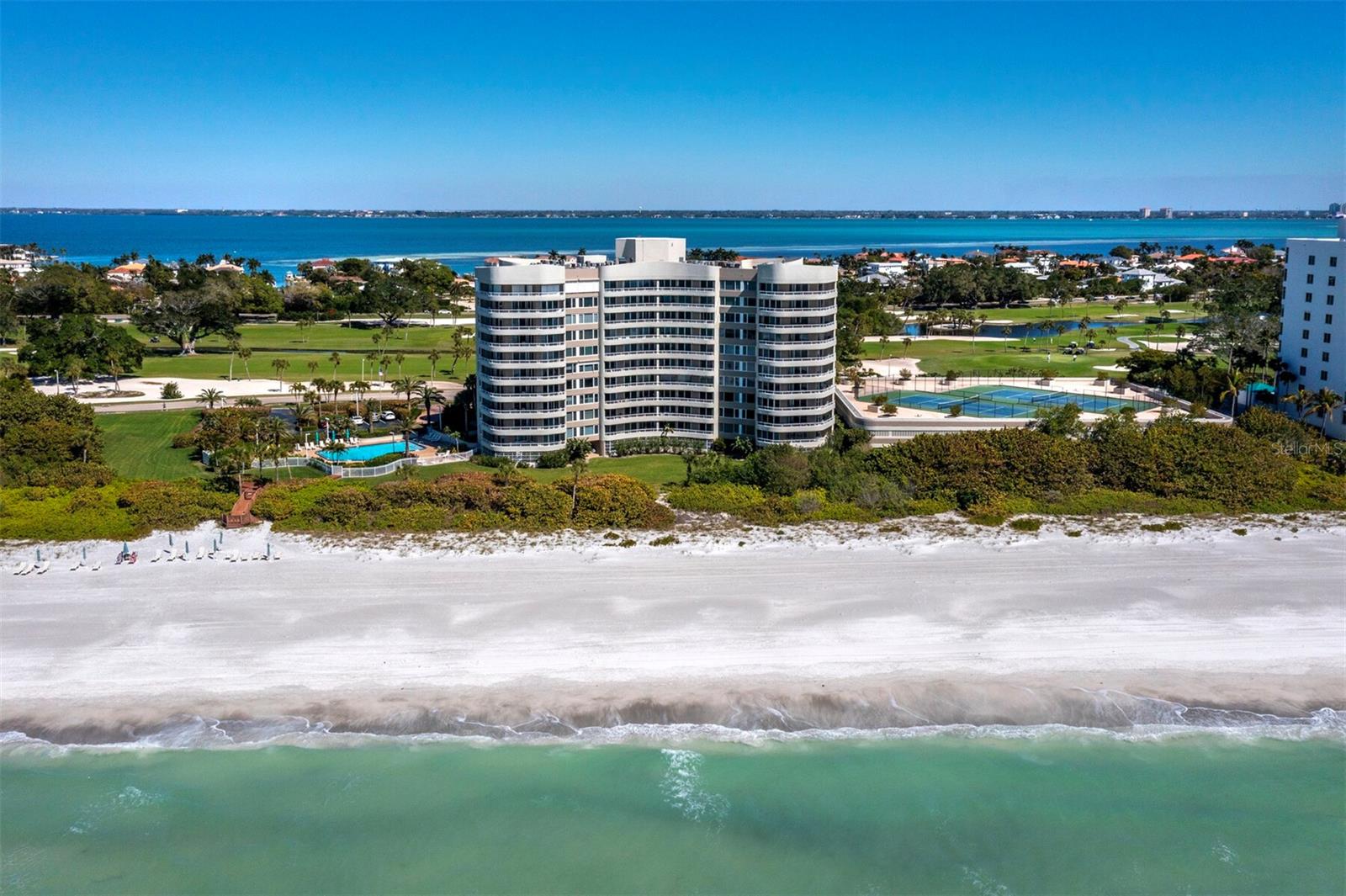 BEACHES OF LONGBOAT KEY PH-1 - Residential