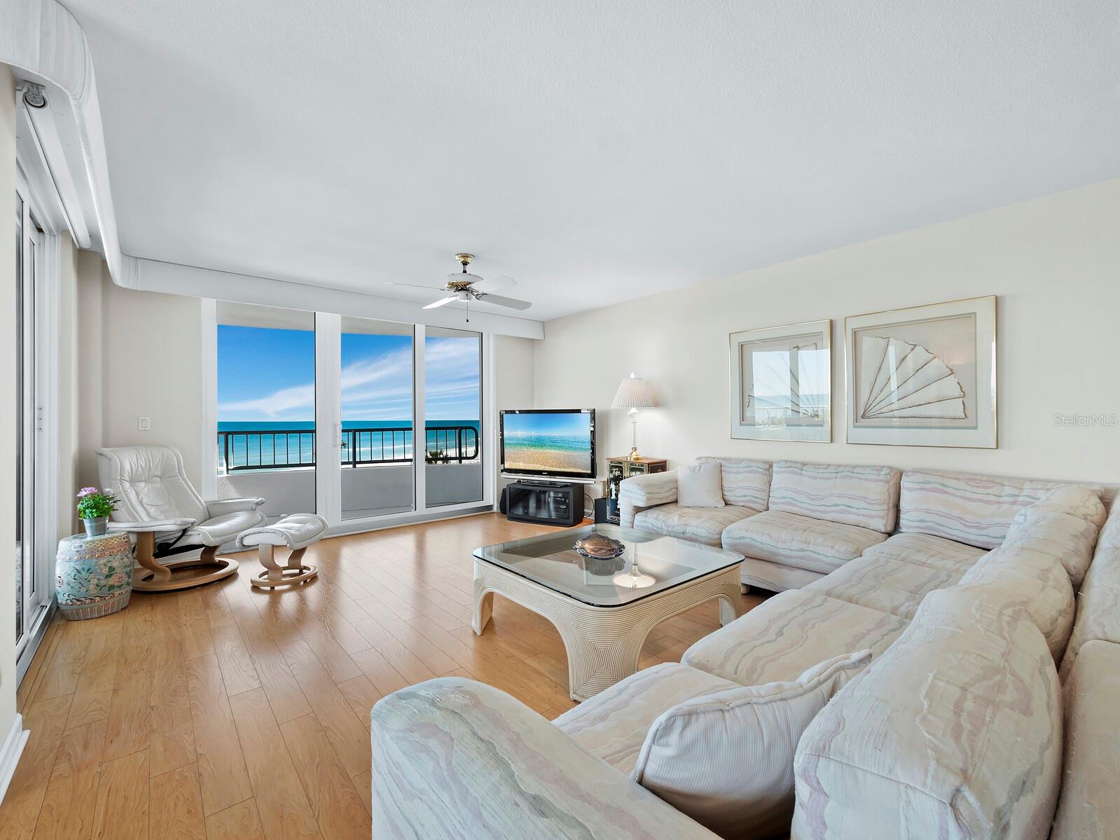 BEACHES OF LONGBOAT KEY PH-1 - Residential