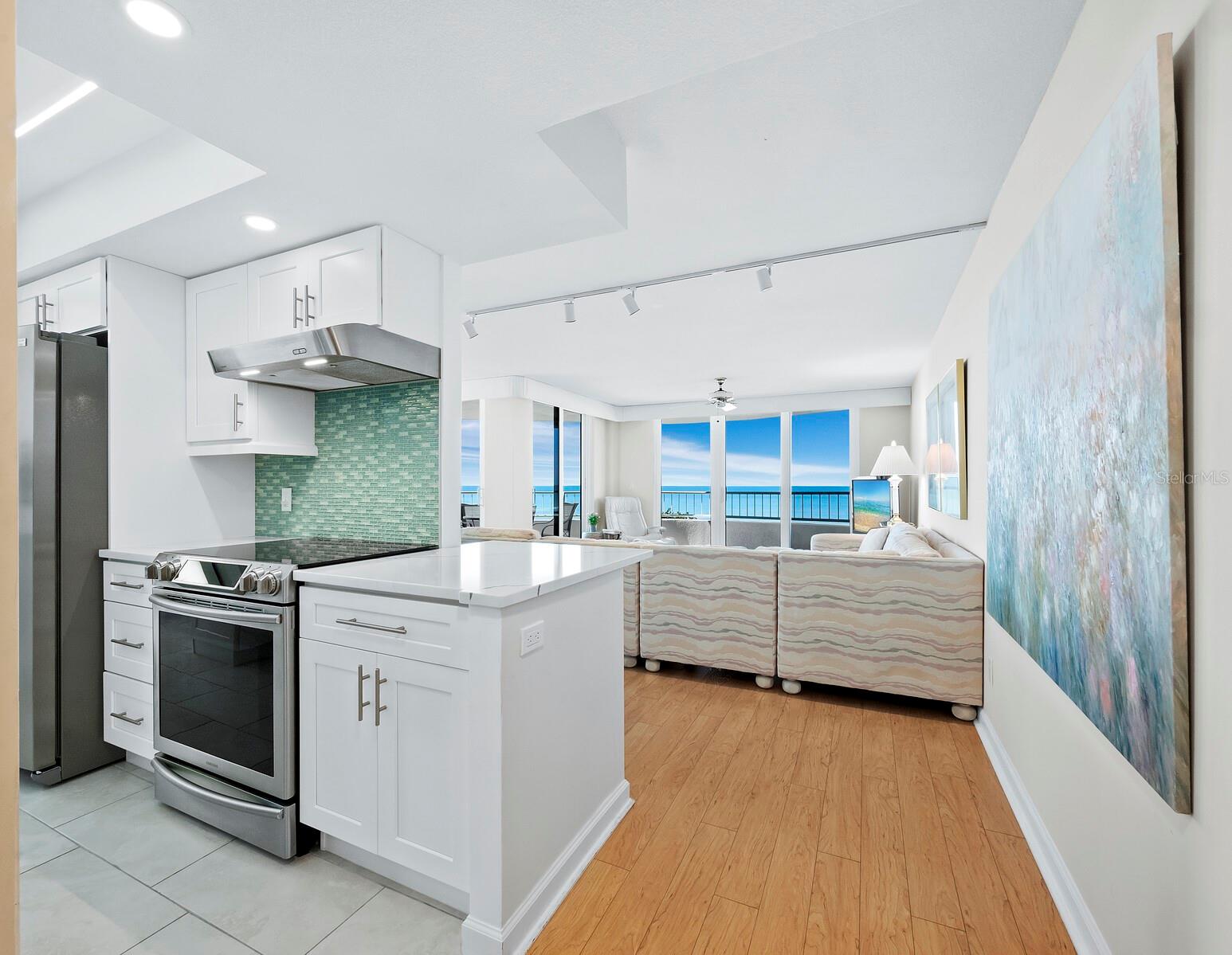 BEACHES OF LONGBOAT KEY PH-1 - Residential