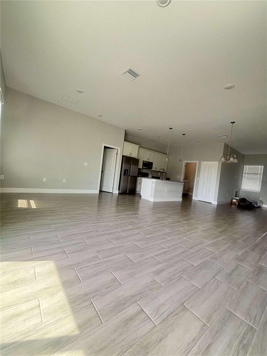 ROTONDA SANDS - Residential Lease