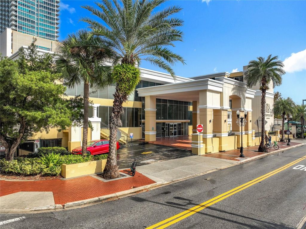 Photo of 151 E Washington Street #329, Orlando, FL 32801 (MLS # O6365062)
