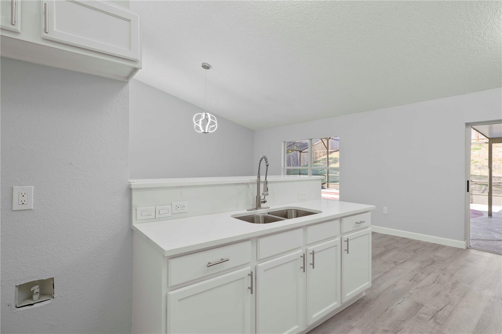 MINNEOLA PINE BLUFF PH 01 LT 01 ORB 2020 - Residential