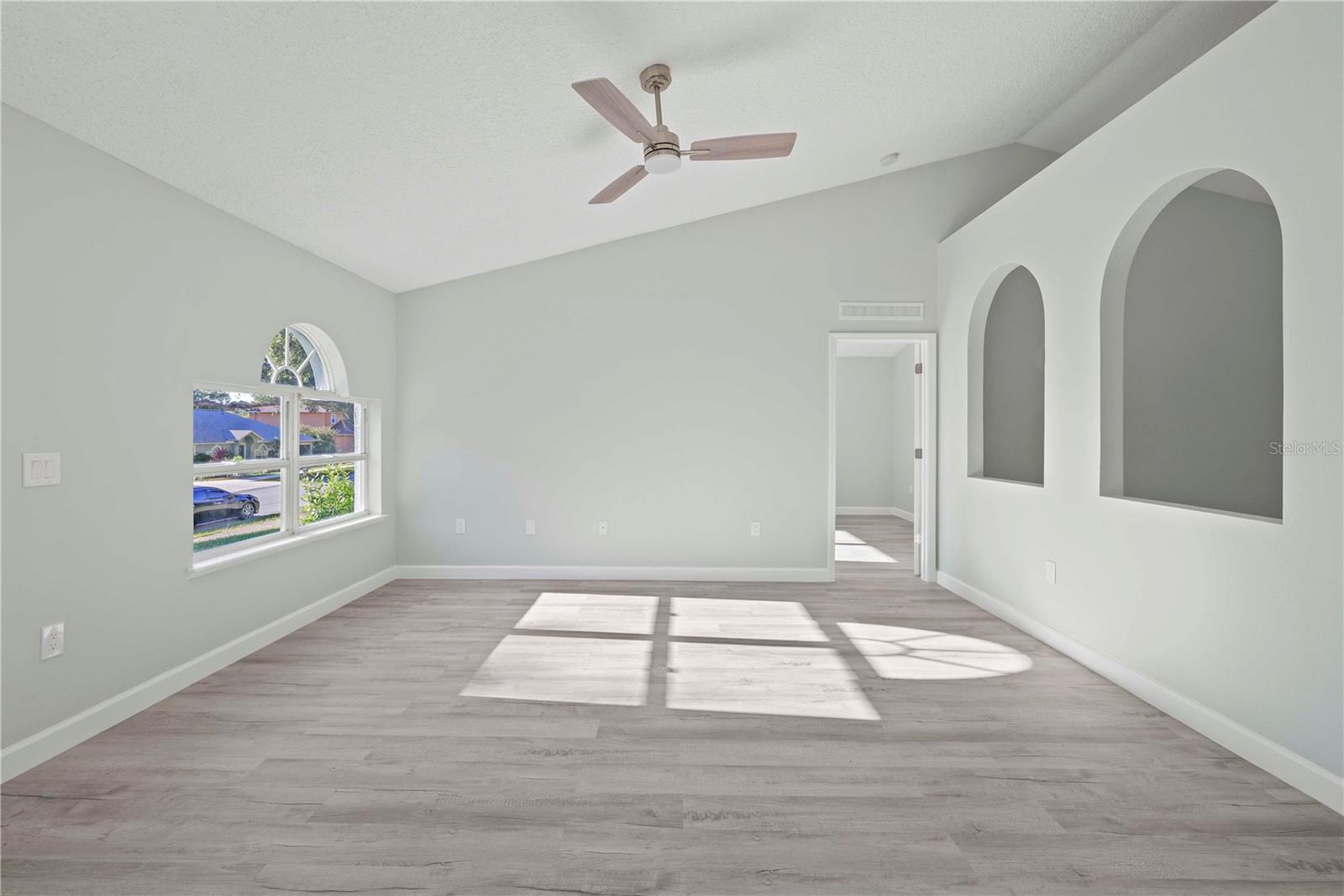 MINNEOLA PINE BLUFF PH 01 LT 01 ORB 2020 - Residential